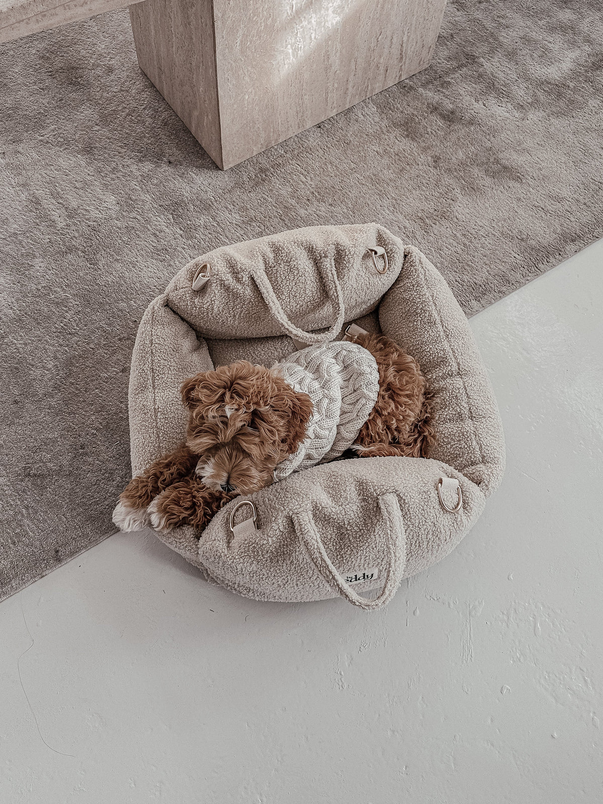By Teddy The Cosy Dog Car Seat